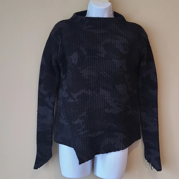 Generation Love Sweaters - Generation love camo cashmere blend sweater Women's sz.S
